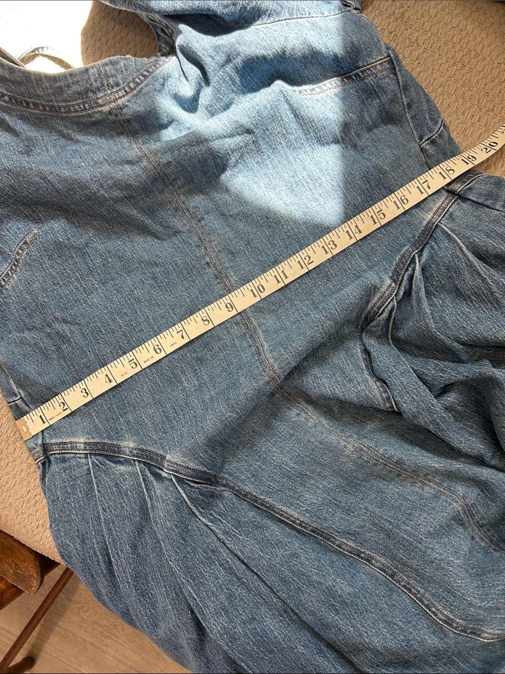 Pilcro puff sleeve seamed denim midi dress blue size medium - Picture 13 of 13